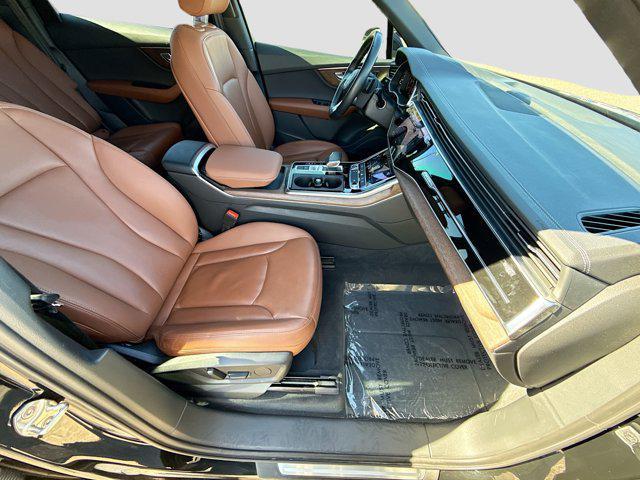 used 2025 Audi Q7 car, priced at $46,561