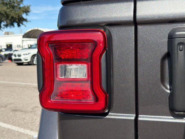 used 2021 Jeep Wrangler Unlimited car, priced at $26,515