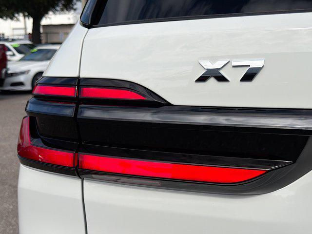 new 2026 BMW X7 car, priced at $122,725