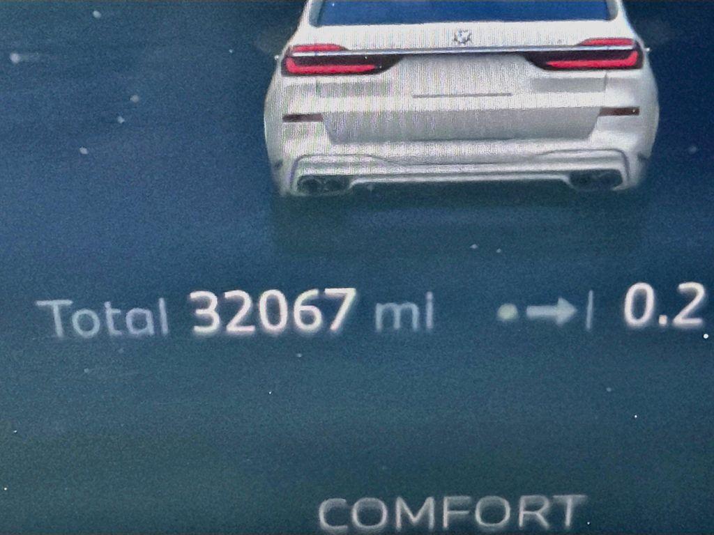 BMW Alpina XB7 view 44