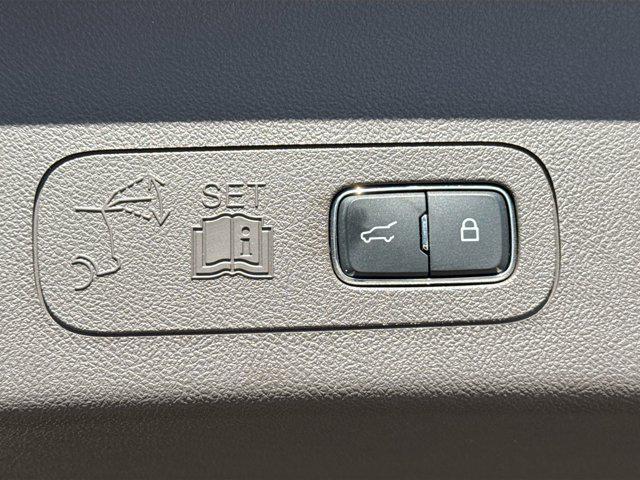 used 2022 Lincoln Aviator car, priced at $32,393