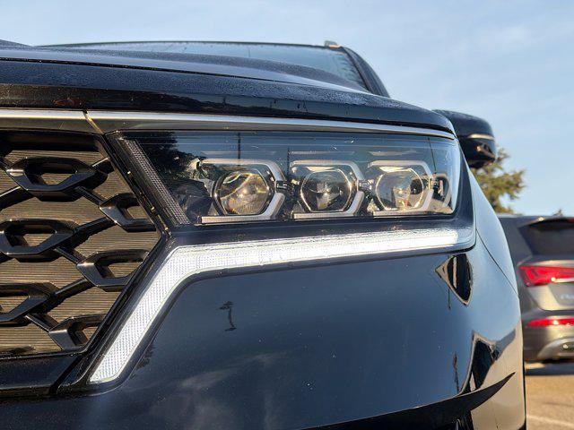 used 2022 Kia Sorento Plug-In Hybrid car, priced at $23,852