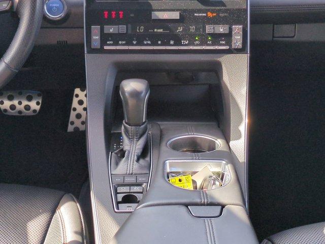 used 2021 Toyota Avalon Hybrid car, priced at $21,500