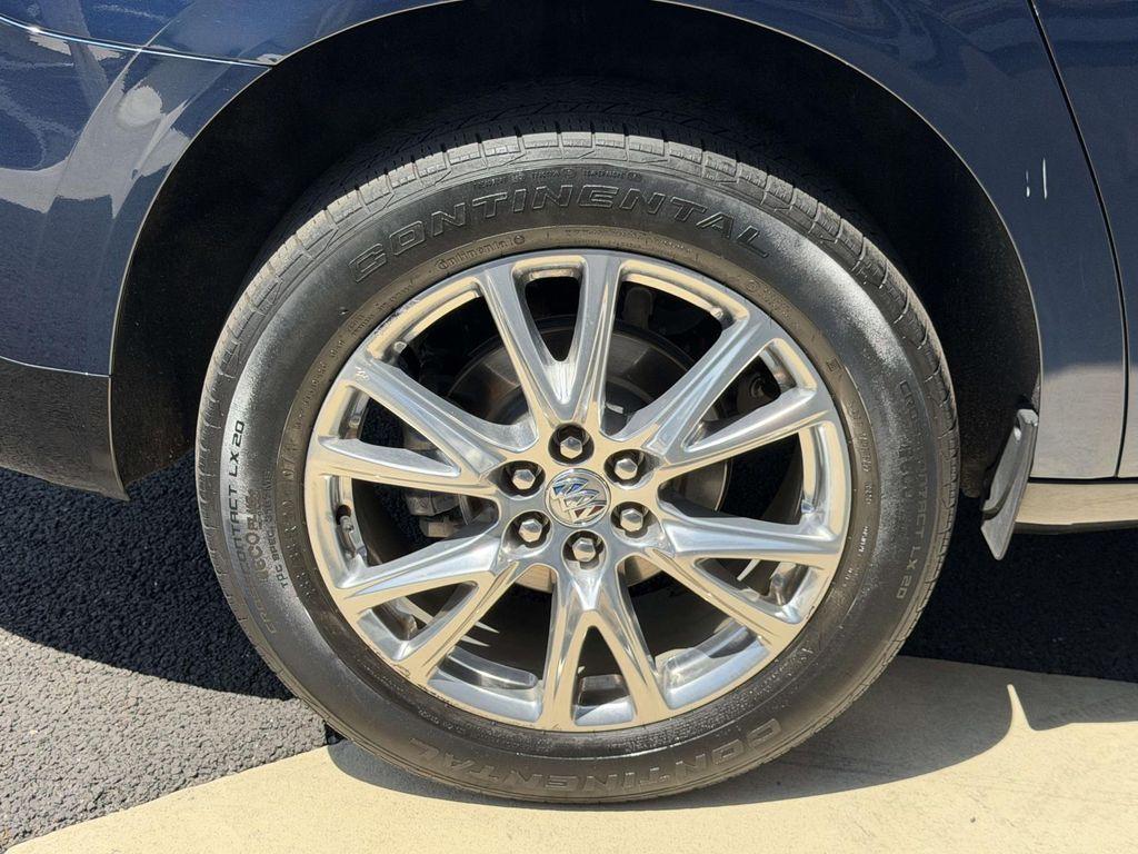 used 2024 Buick Enclave car, priced at $30,982