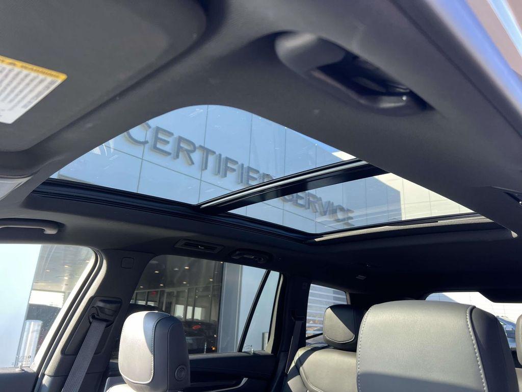 used 2025 Cadillac XT6 car, priced at $44,995