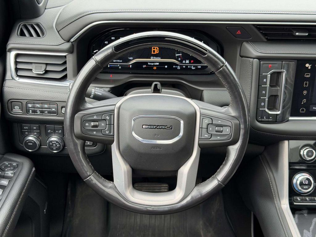 used 2023 GMC Yukon XL car, priced at $62,151
