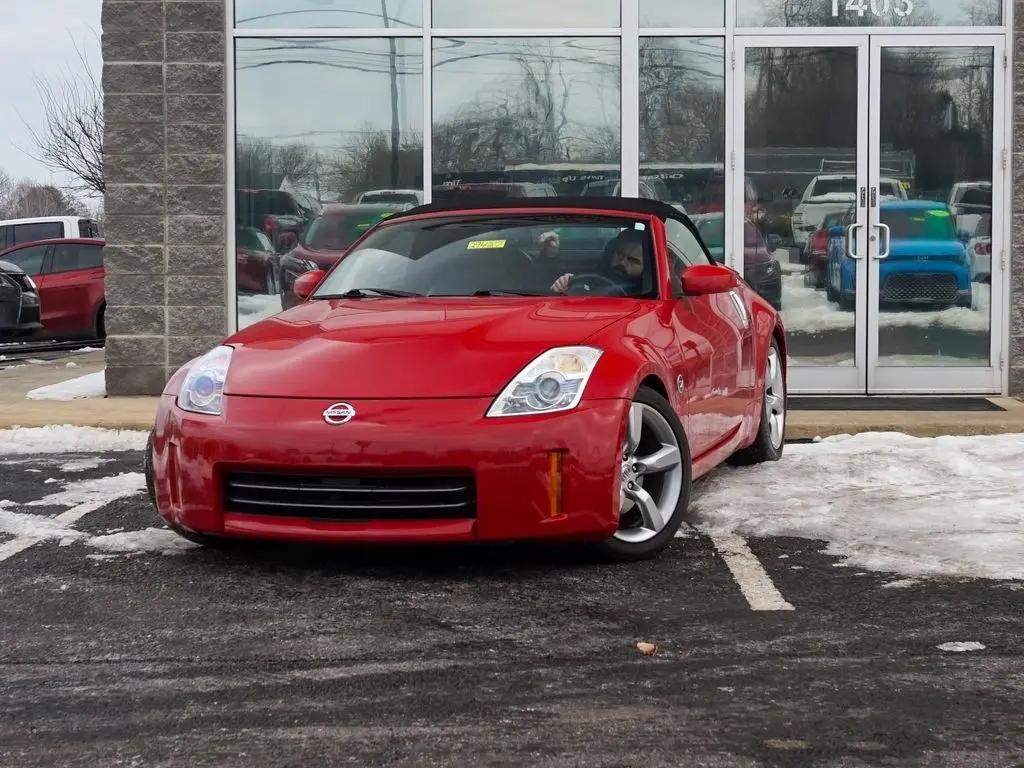 used 2007 Nissan 350Z car, priced at $17,744
