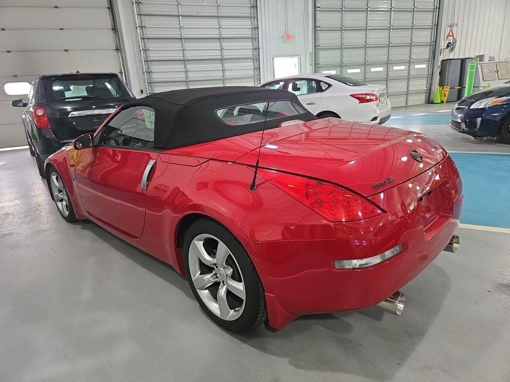 used 2007 Nissan 350Z car, priced at $17,744