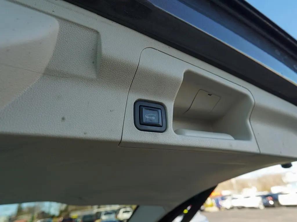 used 2020 GMC Acadia car, priced at $27,844