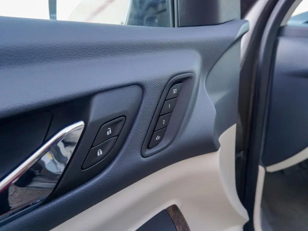 used 2020 GMC Acadia car, priced at $27,844