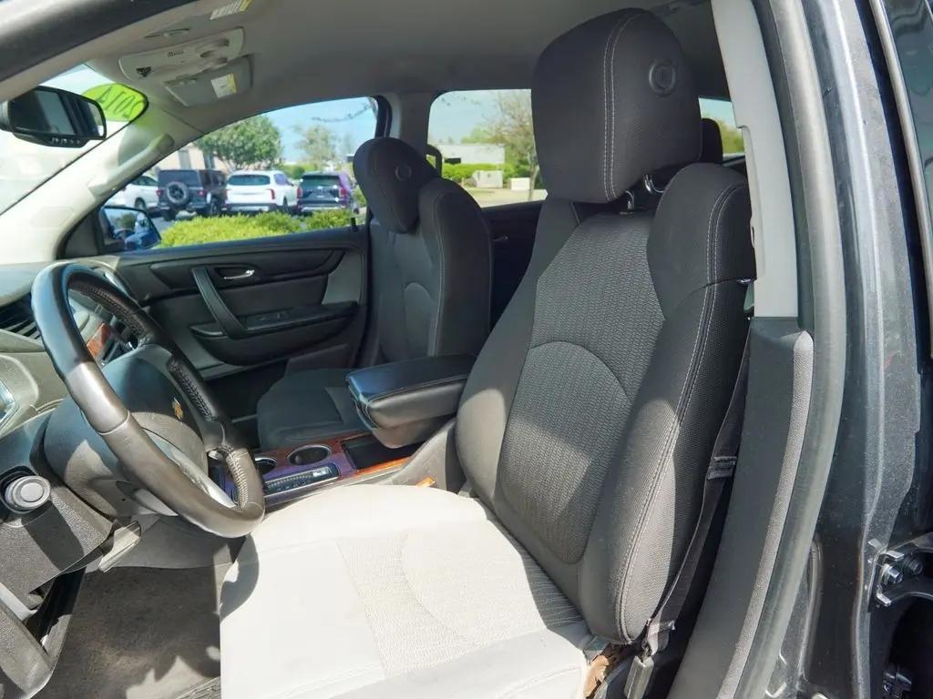 used 2014 Chevrolet Traverse car, priced at $4,744