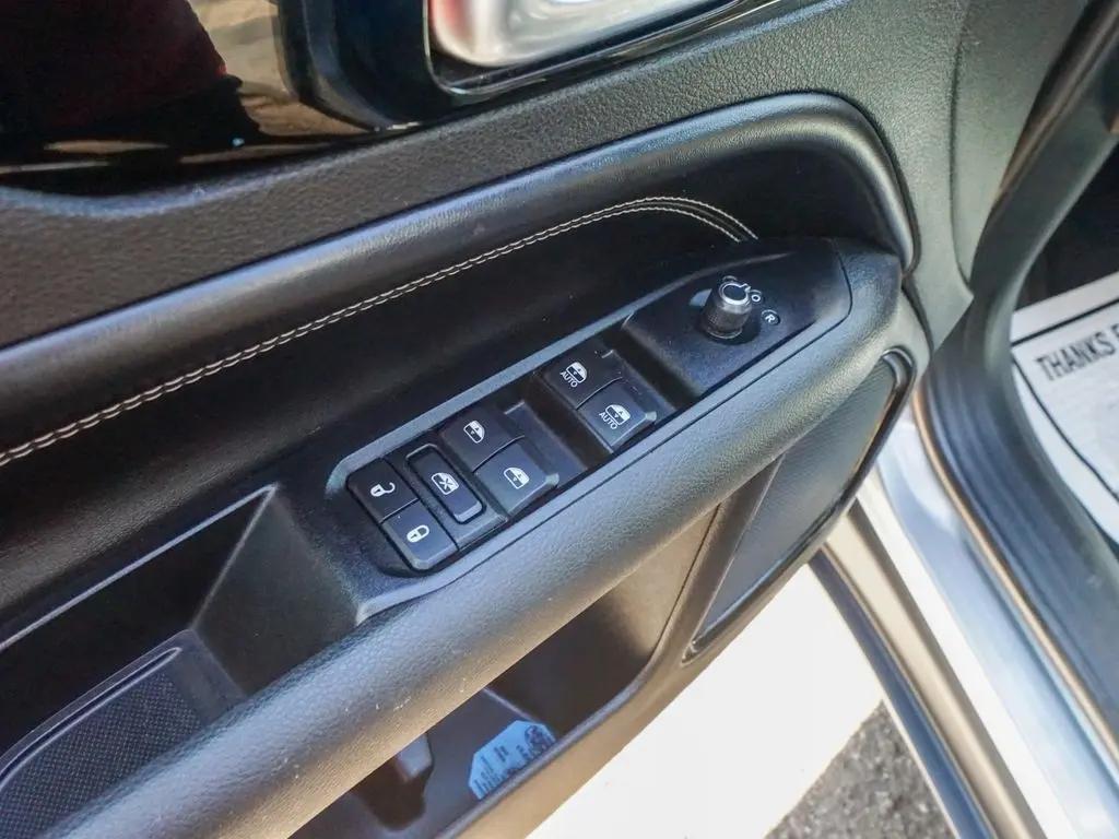 used 2022 Jeep Compass car, priced at $16,944