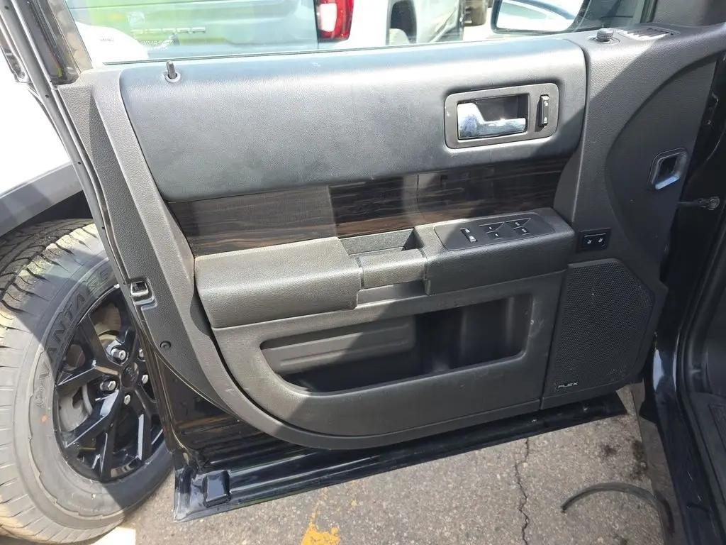 used 2019 Ford Flex car, priced at $22,044