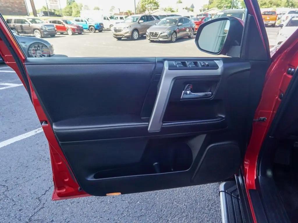 used 2018 Toyota 4Runner car, priced at $32,644
