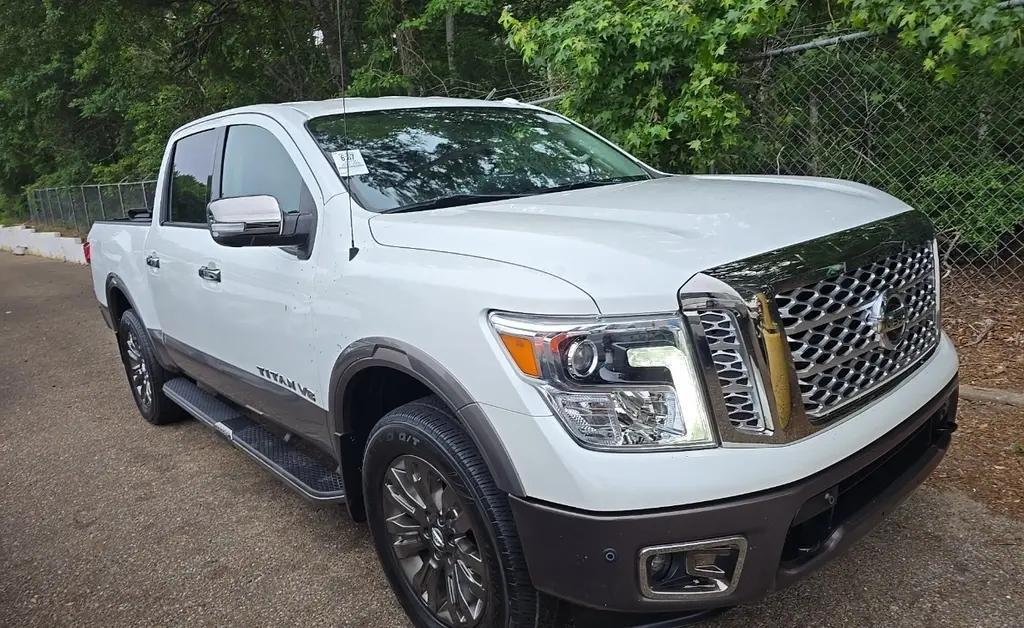used 2019 Nissan Titan car, priced at $30,244