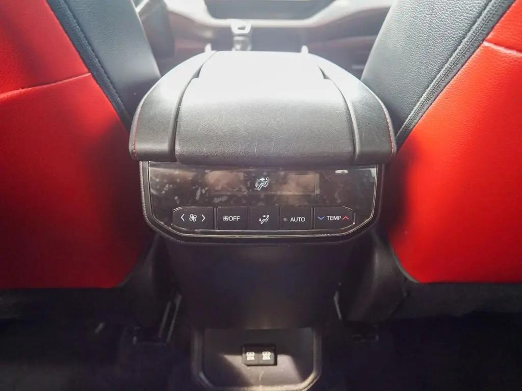 used 2021 Toyota Highlander car, priced at $34,544
