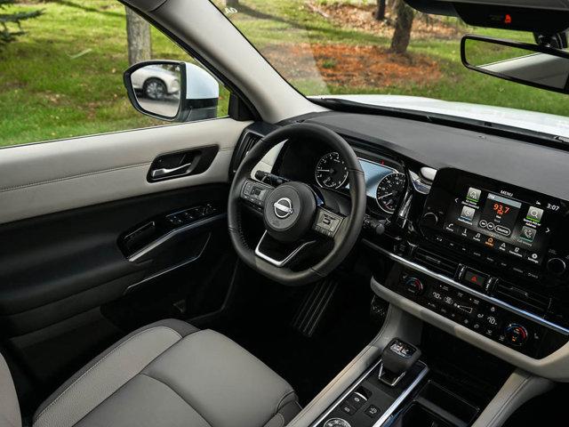 new 2025 Nissan Pathfinder car, priced at $39,399