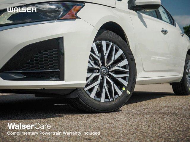 new 2025 Nissan Altima car, priced at $31,799