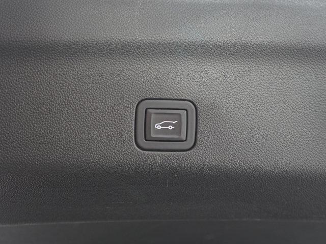 used 2025 GMC Yukon car, priced at $68,049