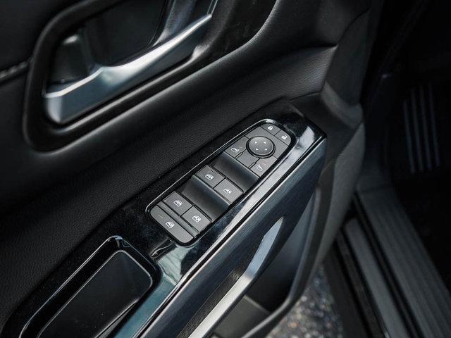 new 2025 Nissan Pathfinder car, priced at $43,149