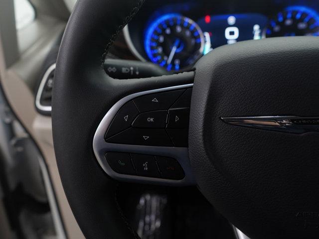 used 2024 Chrysler Pacifica car, priced at $30,998