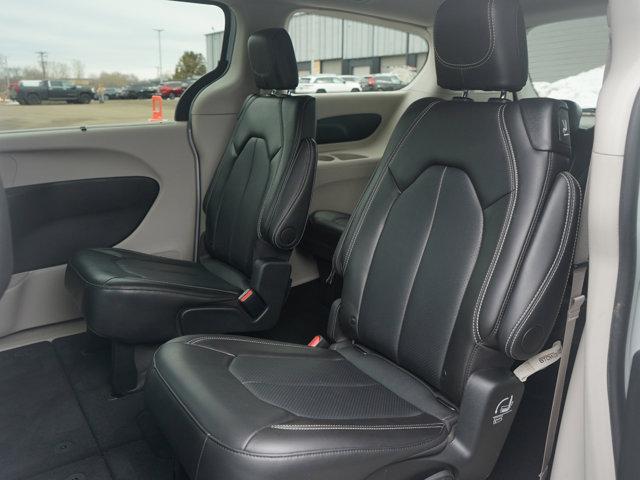 used 2024 Chrysler Pacifica car, priced at $18,998