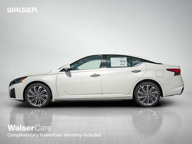 new 2025 Nissan Altima car, priced at $35,199