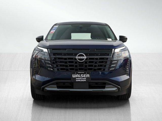 new 2026 Nissan Pathfinder car, priced at $43,227