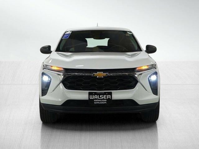 used 2024 Chevrolet Trax car, priced at $18,998