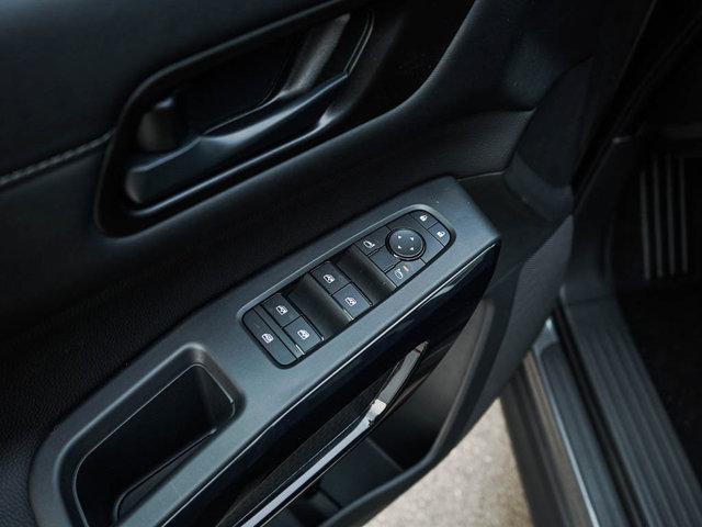 new 2025 Nissan Pathfinder car, priced at $34,977