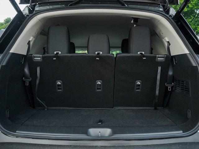 new 2025 Nissan Pathfinder car, priced at $34,977