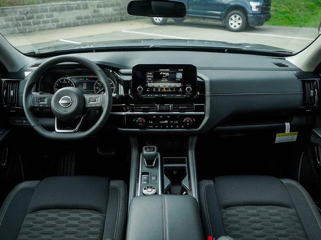 new 2025 Nissan Pathfinder car, priced at $34,977