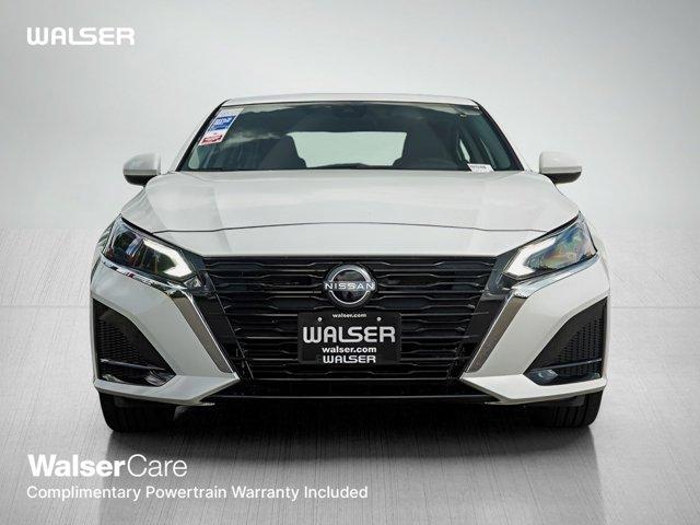 new 2025 Nissan Altima car, priced at $27,799