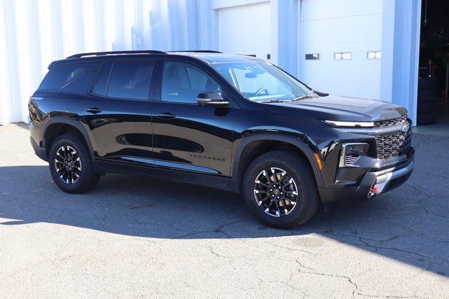 used 2024 Chevrolet Traverse car, priced at $42,879