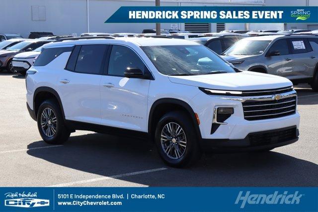 new 2026 Chevrolet Traverse car, priced at $42,009