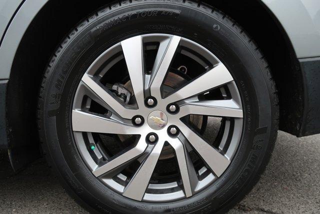 used 2023 Chevrolet Equinox car, priced at $22,912