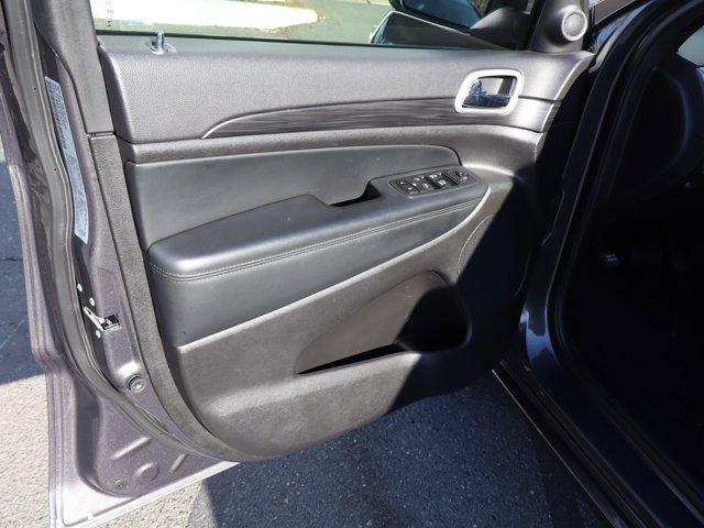 used 2021 Jeep Grand Cherokee car, priced at $20,966