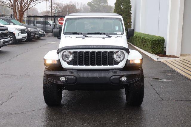 used 2025 Jeep Gladiator car, priced at $38,983