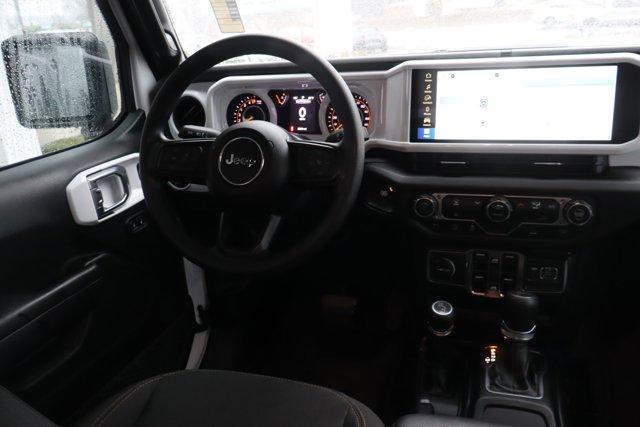 used 2025 Jeep Gladiator car, priced at $38,983