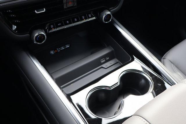 new 2026 Chevrolet Suburban car, priced at $74,268