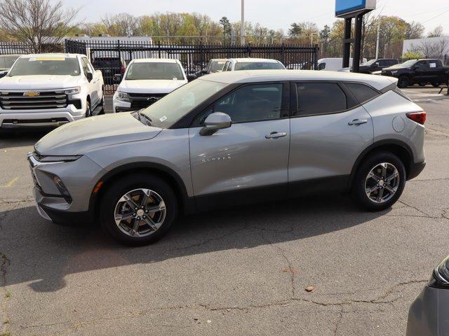 used 2025 Chevrolet Blazer car, priced at $29,218