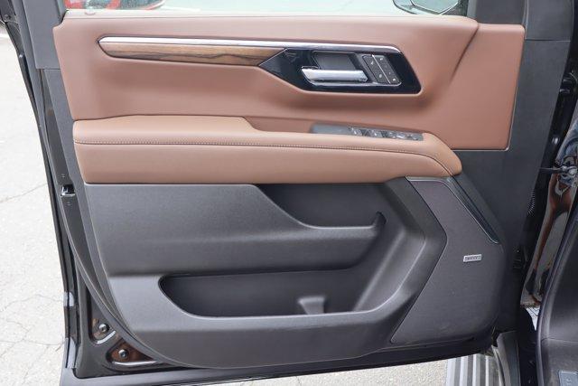 new 2026 Chevrolet Suburban car, priced at $99,804