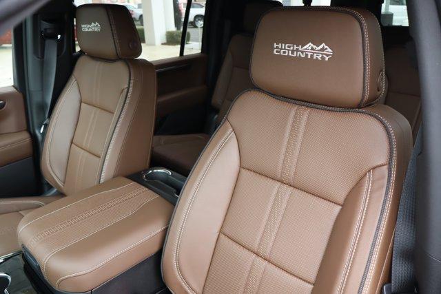 new 2026 Chevrolet Suburban car, priced at $99,804