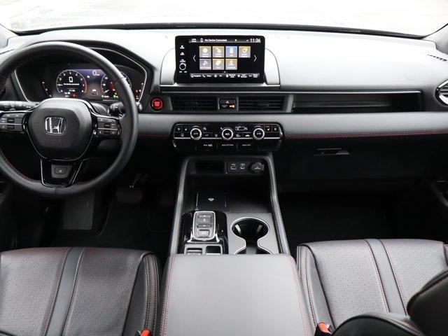 used 2025 Honda Pilot car, priced at $49,886