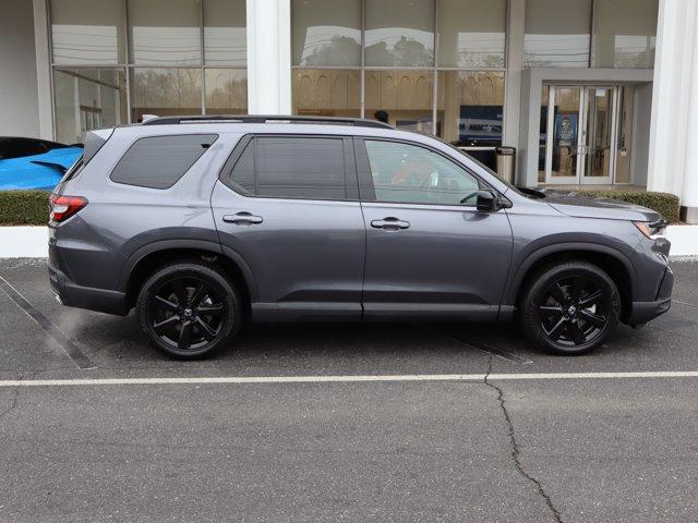 used 2025 Honda Pilot car, priced at $49,886