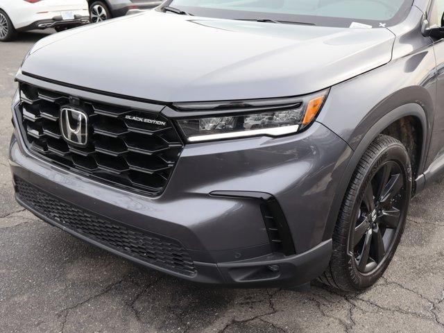used 2025 Honda Pilot car, priced at $49,886