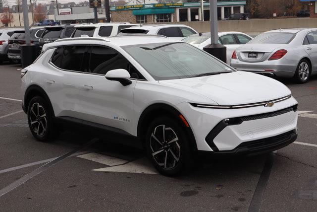 new 2026 Chevrolet Equinox EV car, priced at $33,385