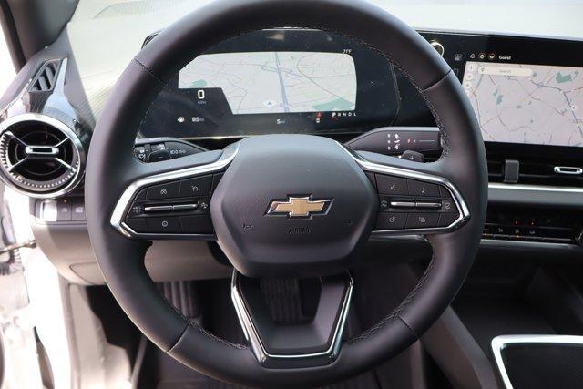 new 2026 Chevrolet Equinox car, priced at $29,715
