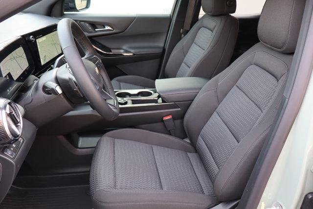 new 2026 Chevrolet Equinox car, priced at $28,419