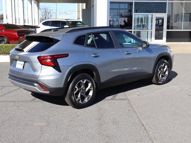 used 2024 Chevrolet Trax car, priced at $20,929